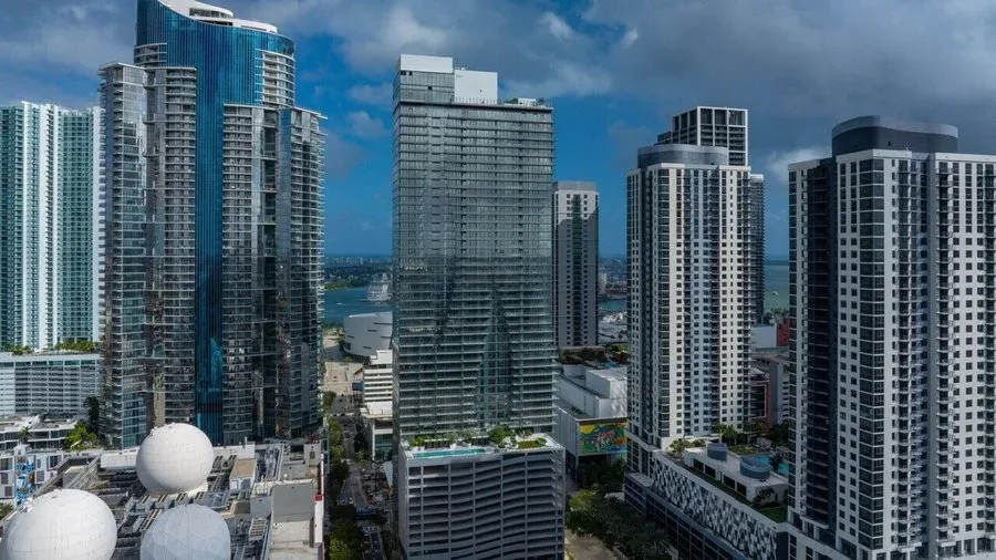 Miami World Tower at Worldcenter - photo 1