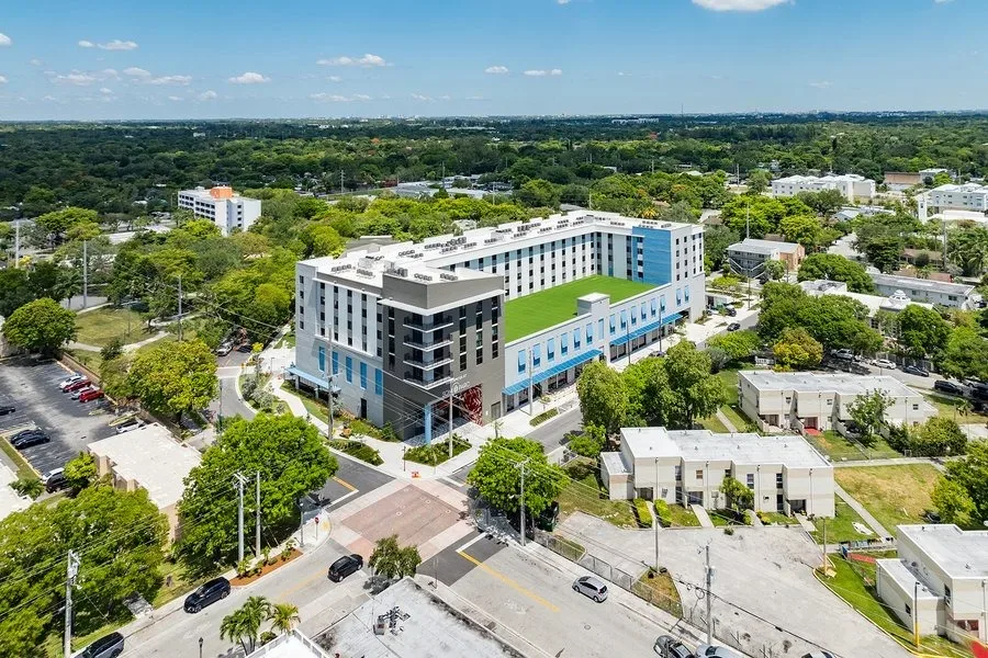 Residences at SoMi Parc lifestyle