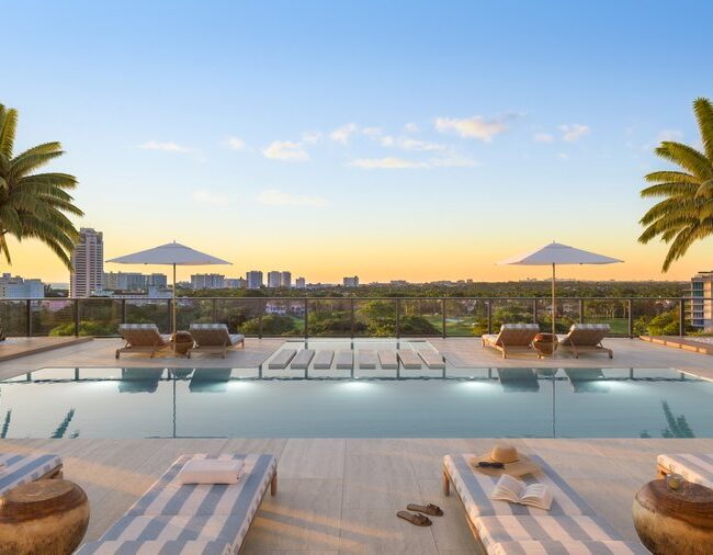 cms_50168a50-96a0-46c8-9b31-d79a81fa09d0-wearevisualsglasshouserooftopterrace0124ps2_900xx3870-2177-515-0