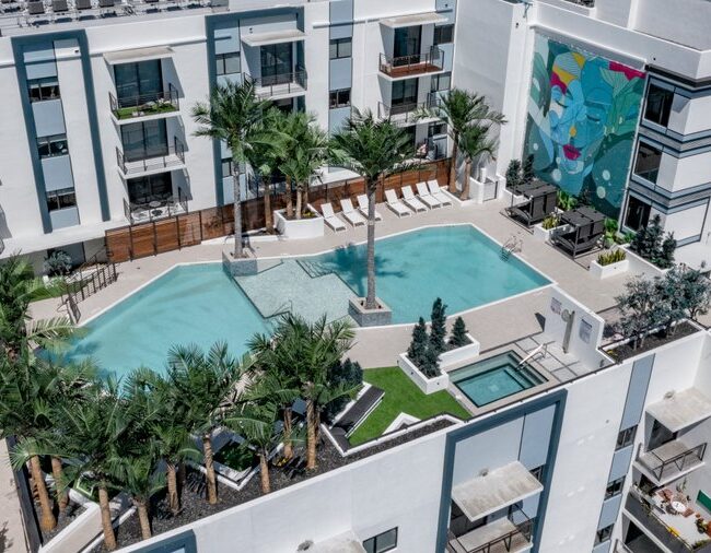 e12cfed6-9c8e-4dc5-821f-c934f4fb6657_medium